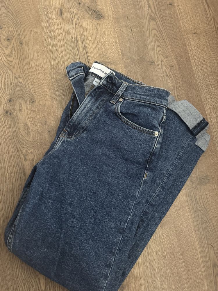 Дънки-Calvin Klein Jeans