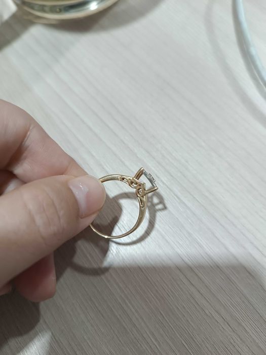 Золотое кольцо 585 пр