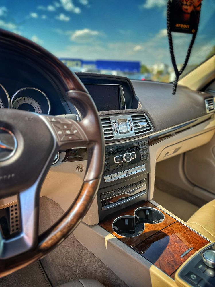 Mercedes-Benz E350 4matic