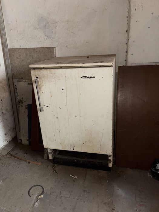 продам советский холодильник