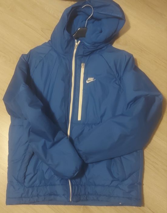 Nike therma-fit яке L