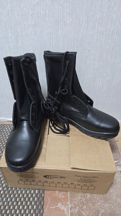 Продам берцы АБСОЛЮТНО НОВЫЕ летние