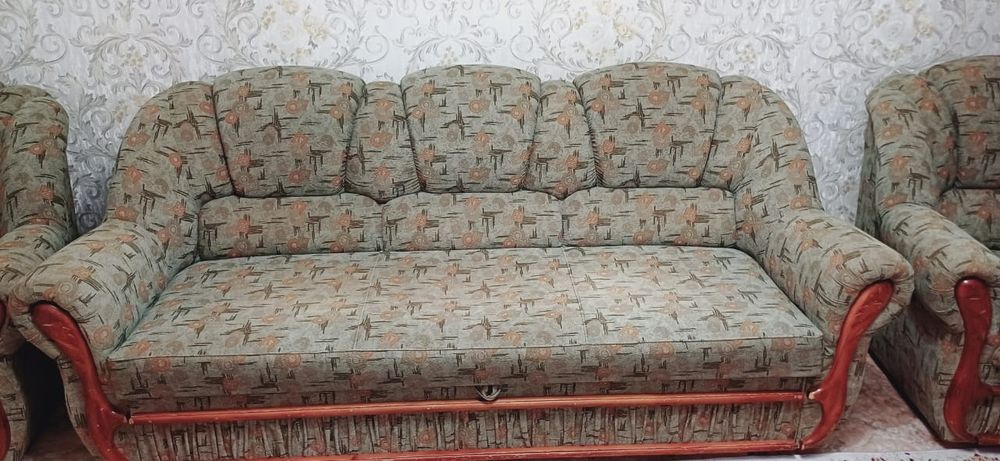 Продам диван б/у
