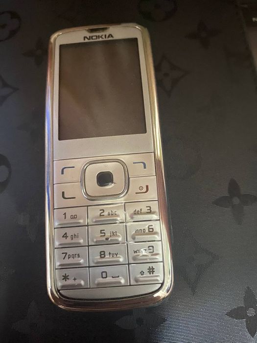 Assalom alekum telefon sotiladi Original Nokia Perfektum 6275