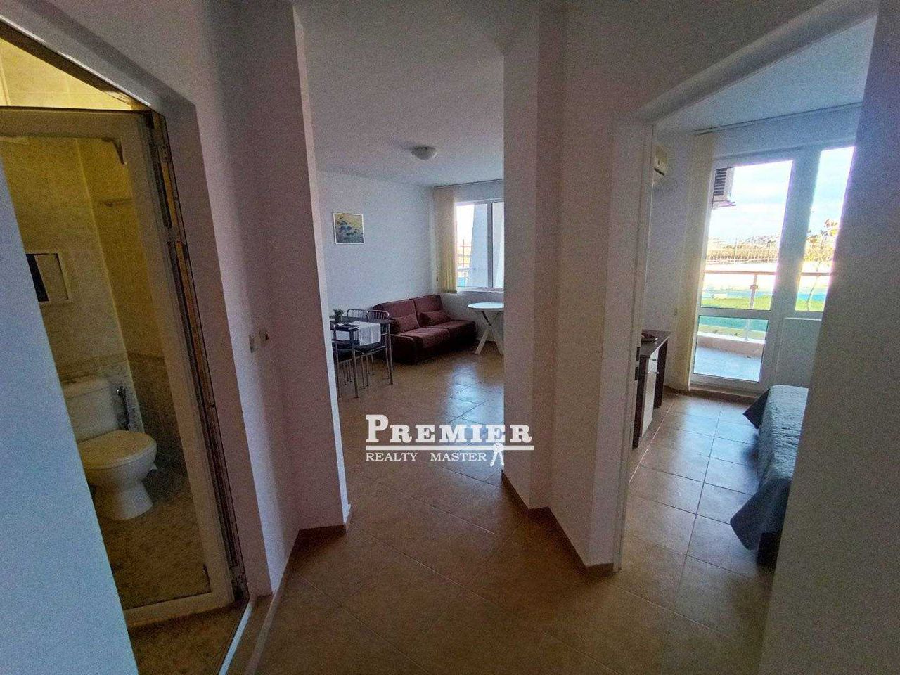 Продава се Двустаен апартамент в с. Равда, Област Бургас - 65 кв.м за 885 €/кв.м - Снимка #5