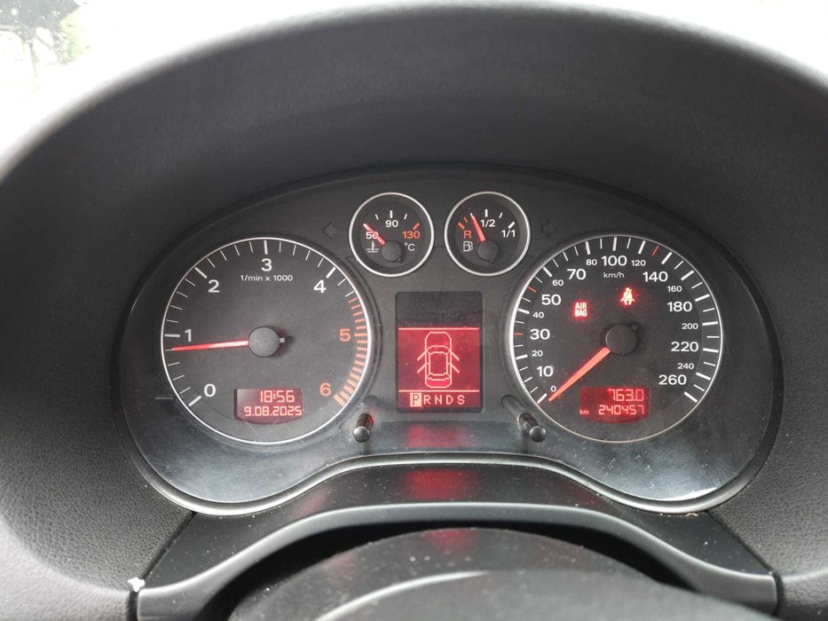 audi A3 8P 2.0d automat