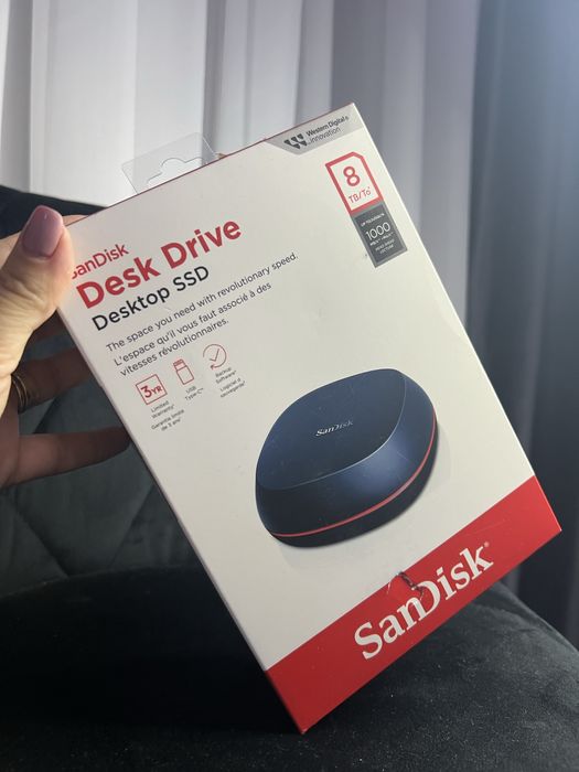 Mediu de stocare 8 tb Sandisk Nou
