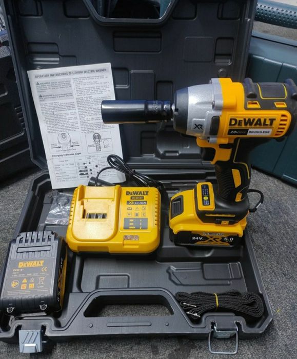 Pistol impact DEWALT 24v/5ah , 1/2 +bit bormasina