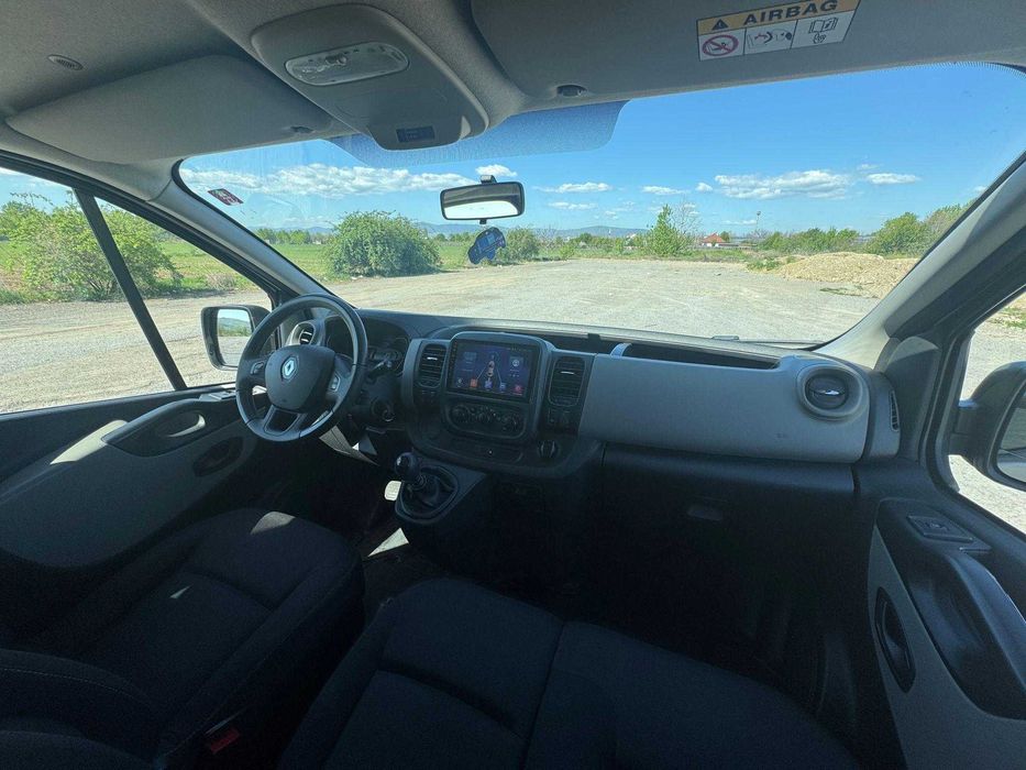 Renault Trafic 8+1 2020