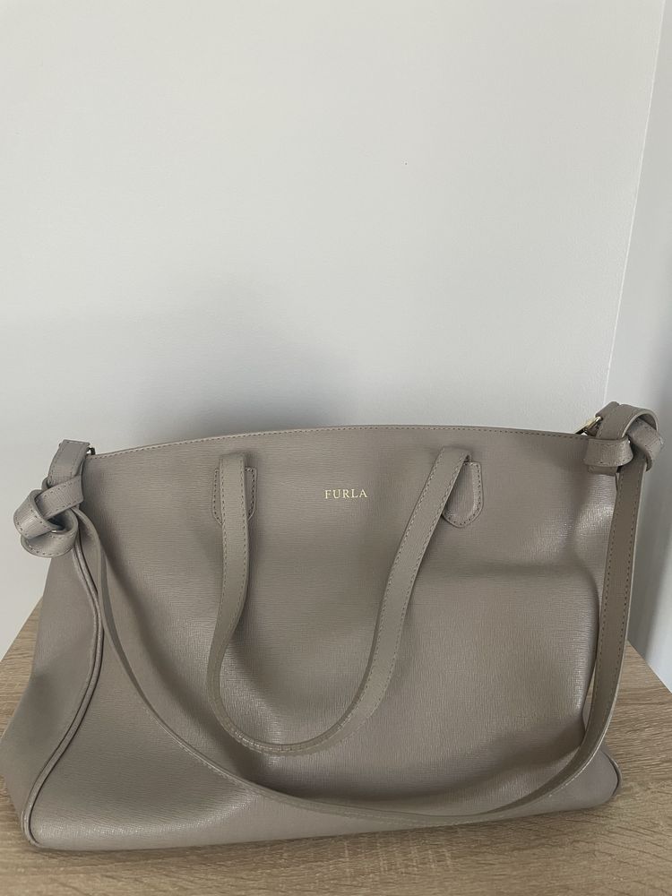 Geanta Furla de piele
