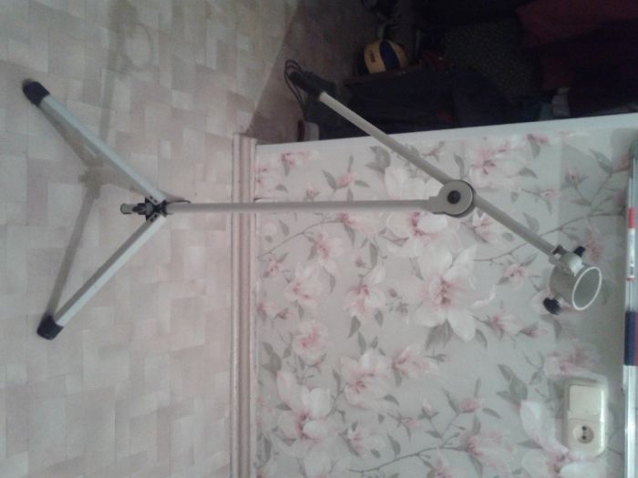 штатив к лампе Биоптрон Компакт компании Цептер