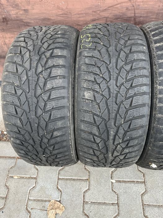 Cauciucuri iarna 225 45 17 Nokian 6mm la 100 ron buc an 2018