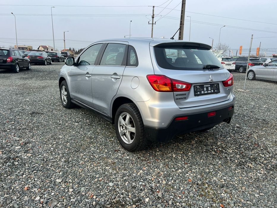 Mitsubishi ASX 4x4 - 1.8D 116CP E5 - 4x4 la buton - Rate sau Cash!