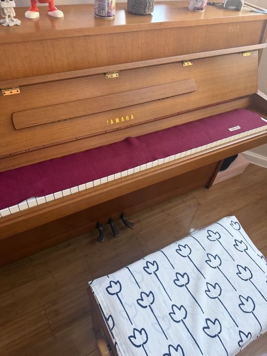 Yamaha-pianine,excepționale la prețul de 1450€ cu scăzut