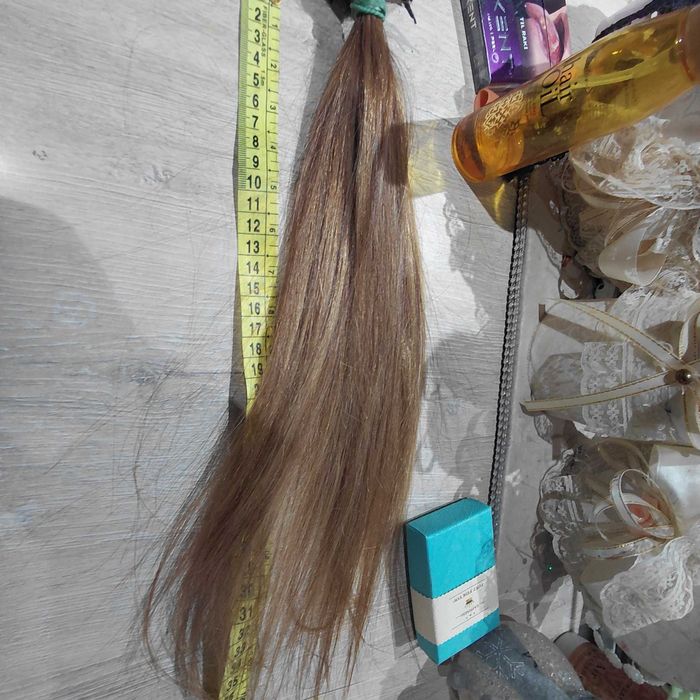 Продам натуральные волосы 40-45 см