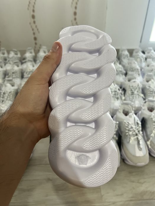 Versace Chain Reaction Alb