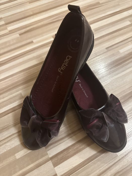 Обувки размер 35