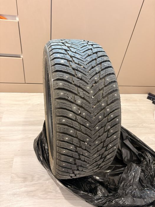 Зимние шины с шипами