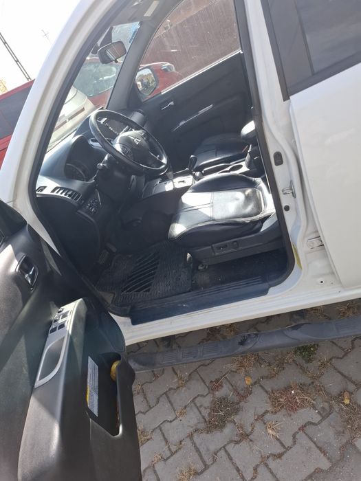 Vând mitsubishi l200 stare buna