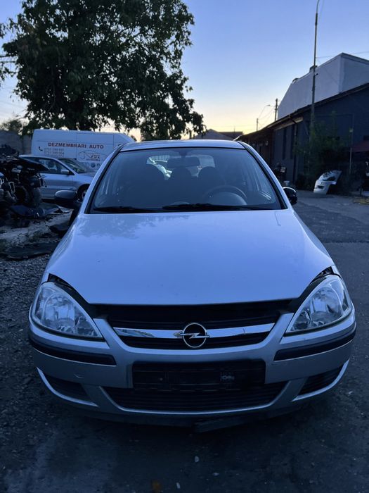 Dezmembrez Opel Corsa C 1.3 CDTI cod motor Z13DT