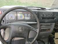 Mercedes vario 818D