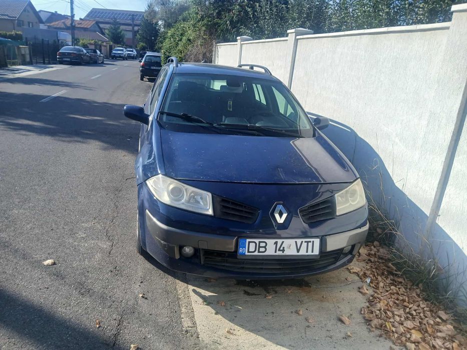 Vand Renault Megane II pentru dezmembrat sau reparat