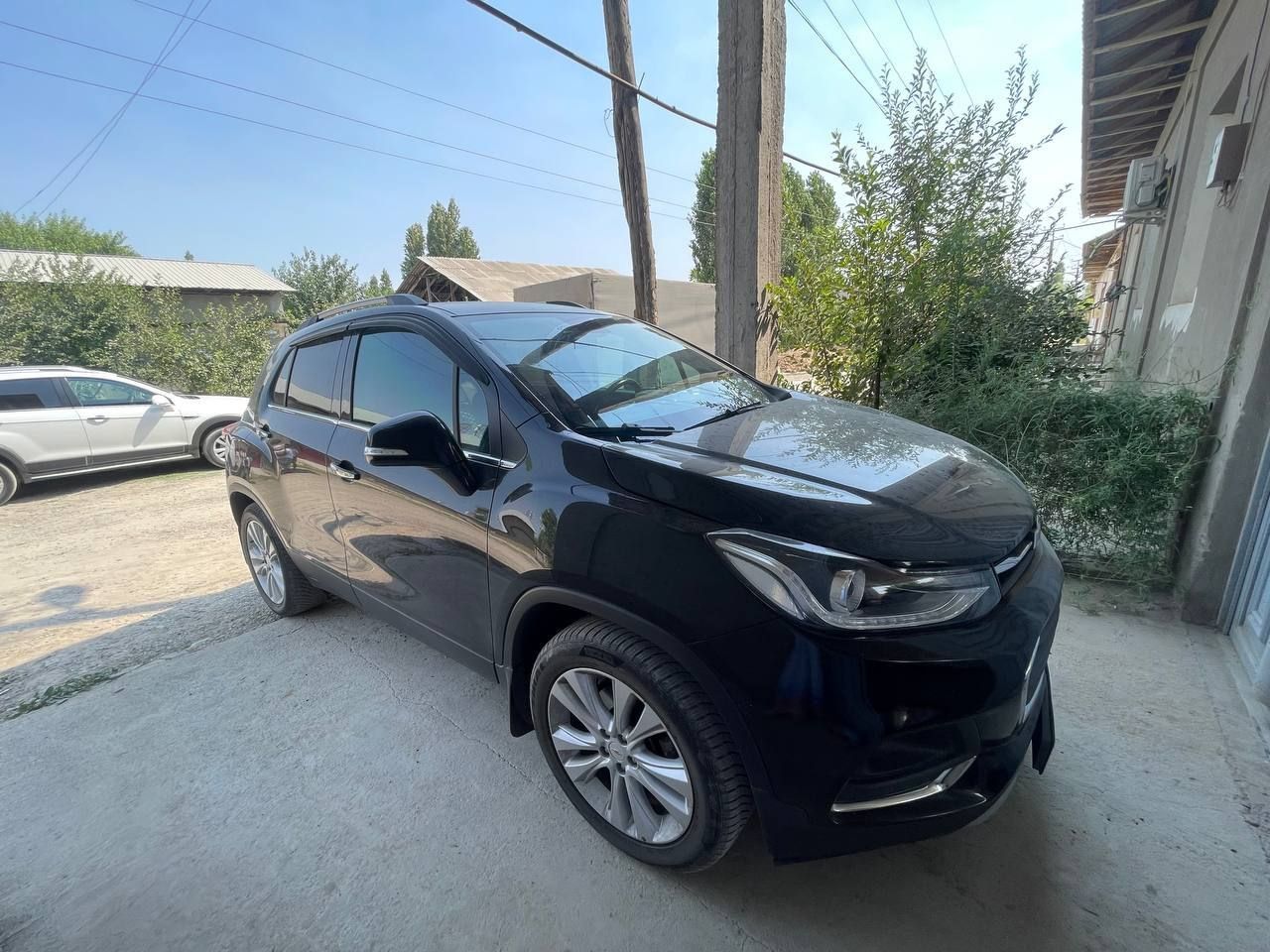 Tracker 1 2019 yil