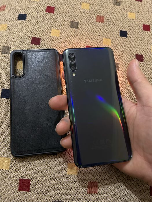 Samsung A50 полный оригнал катпайт жаксы телефон рабочий