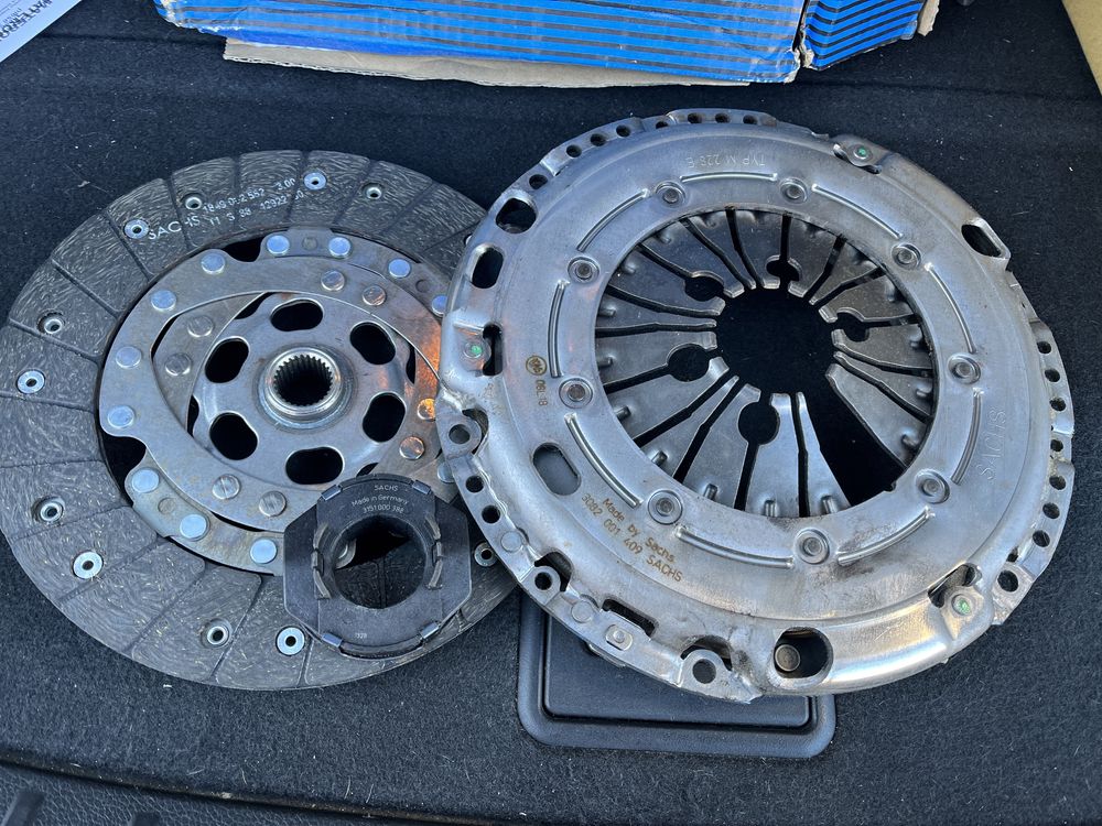 Kit ambreiaj Sachs Vw Skoda Audi Seat 1.6 TDI 1.9 2.0 TDI 2.0 FSI