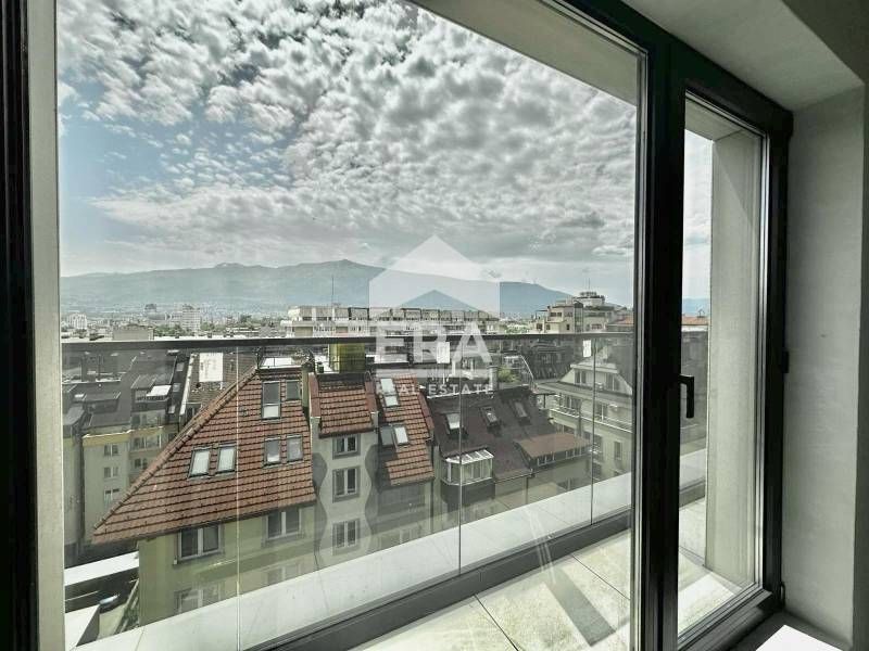 Продава се Четиристаен апартамент в София, Лозенец - 206 кв.м за 3848 €/кв.м - Снимка #1