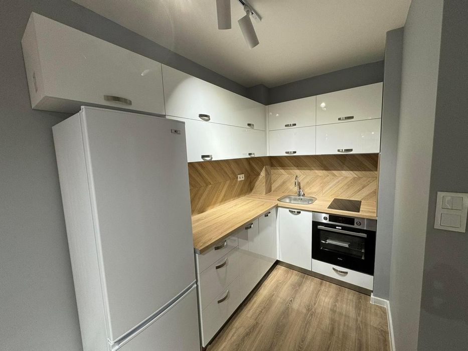 Двустаен апартамент за първи наематели в кв. Кючук Париж