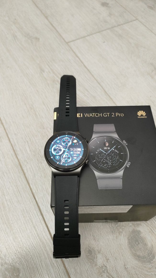 Продам смарт-часы Huawei Watch GT2 Pro