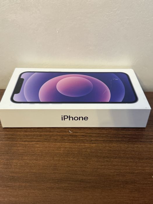 Iphone 12 в хорошем состоянии