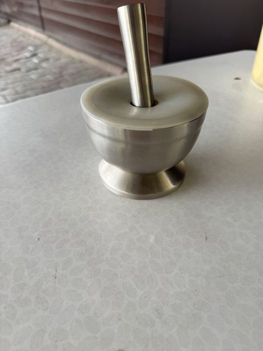 Тупка для зерен и приправ в хорошем состояние