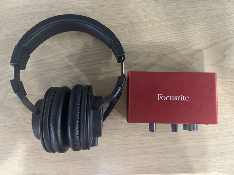 Casti ath-mx40 si focusrite solo