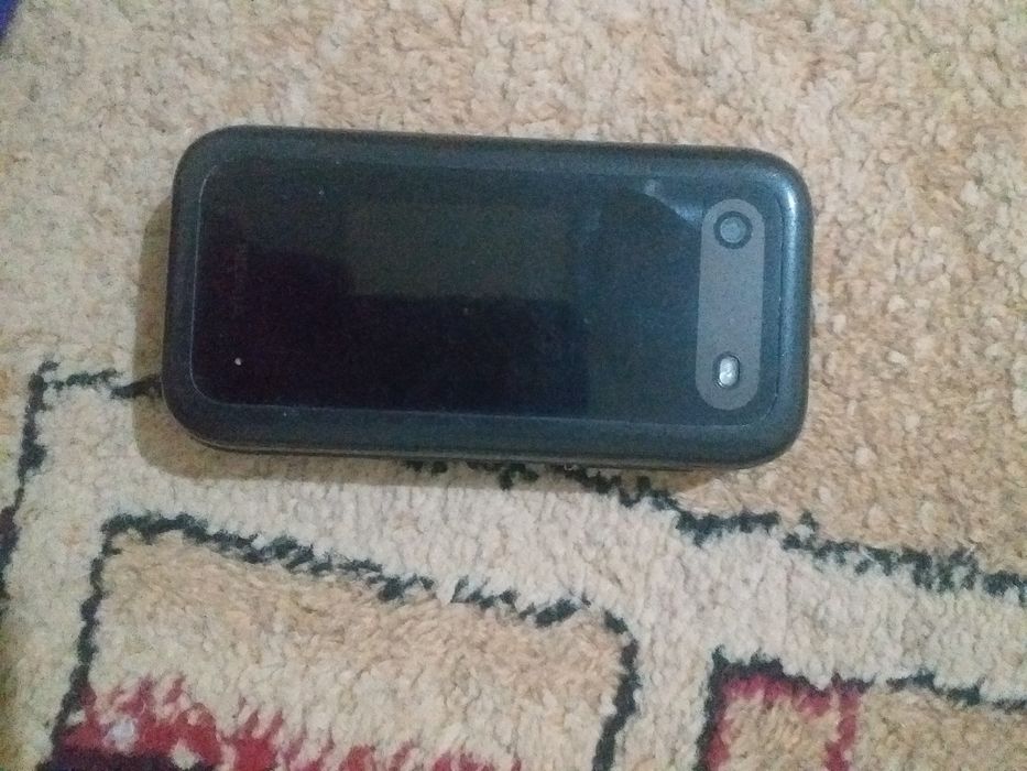 Legushka Nokia sotiladi 200 000 ming