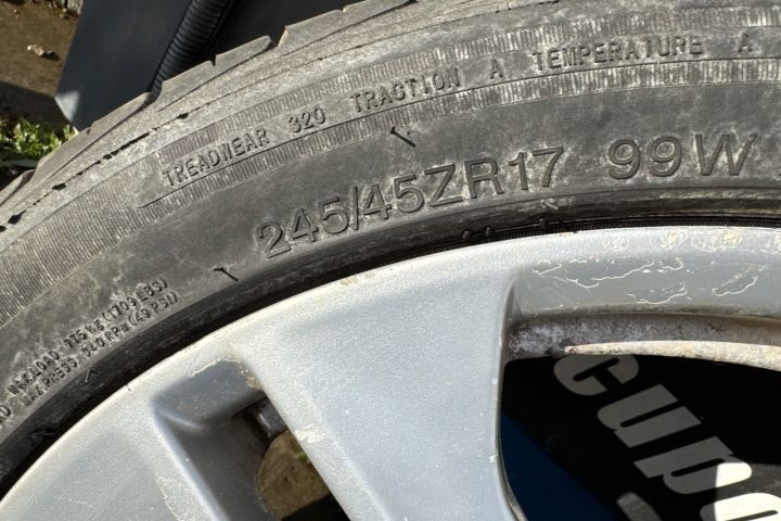 Set Jante 245/45/R17 8Jx17 ET48 a2124010902 Mercedes-Benz E-Class W21