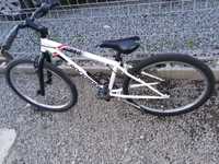 Bicicleta BTwin MTB Rockrider ST100.