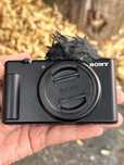 Sony ZV-1F - aparat in stare perfecta de functionare