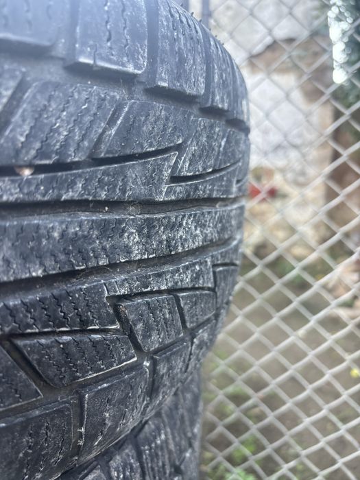 Vand sau schimb jante r18 5x112  cauciucuri iarna