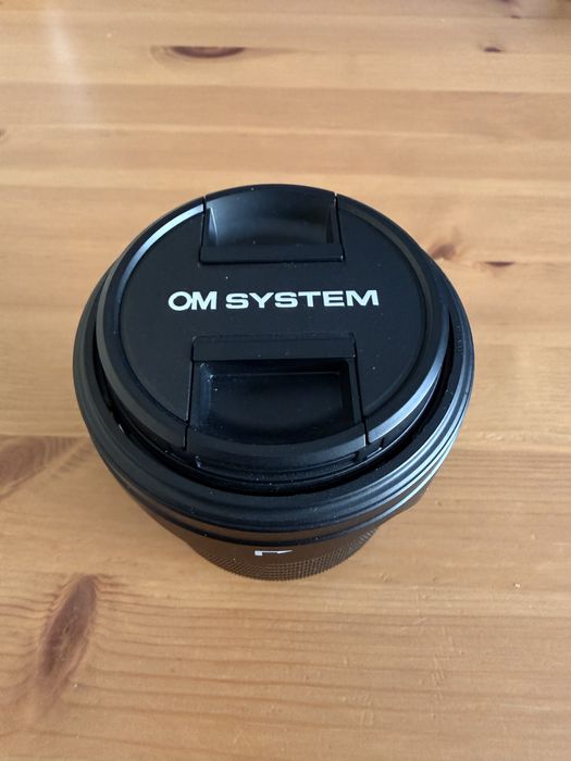 обектив Olympus 12-40mm f 2.8 PRO II