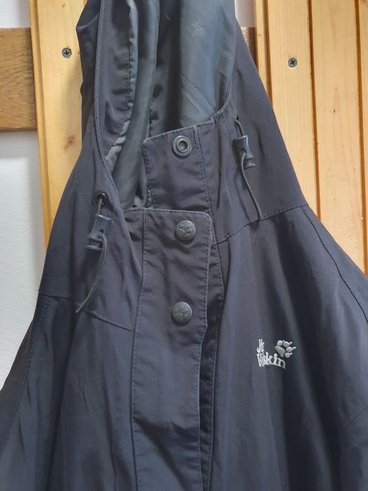 Geacă damă Jack Wolfskin S, impermeabilă cu glugă și centură
