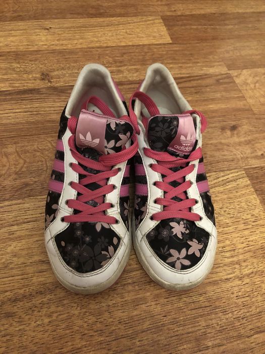 Adidas кеды (оригинал) с эффектом грязи,кожаные,размер 36