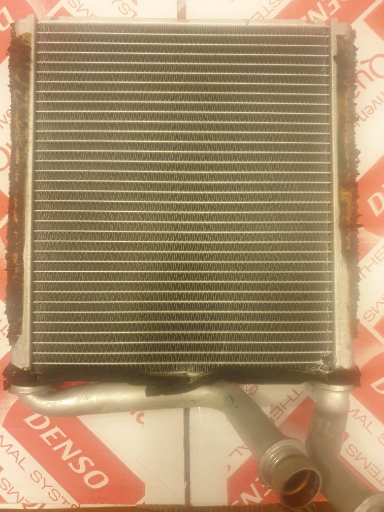 Radiator DENSO calorifer încălzire Volkswagen Passat b6