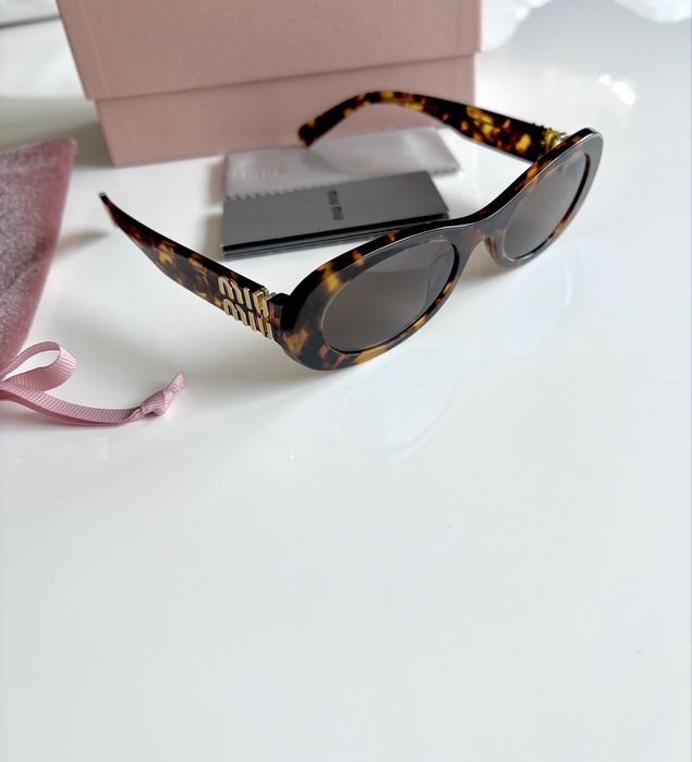 Miu miu слънчеви очила