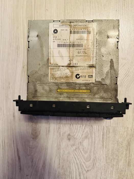 Vand radio/cd Dodge, Chrysler, Jeep