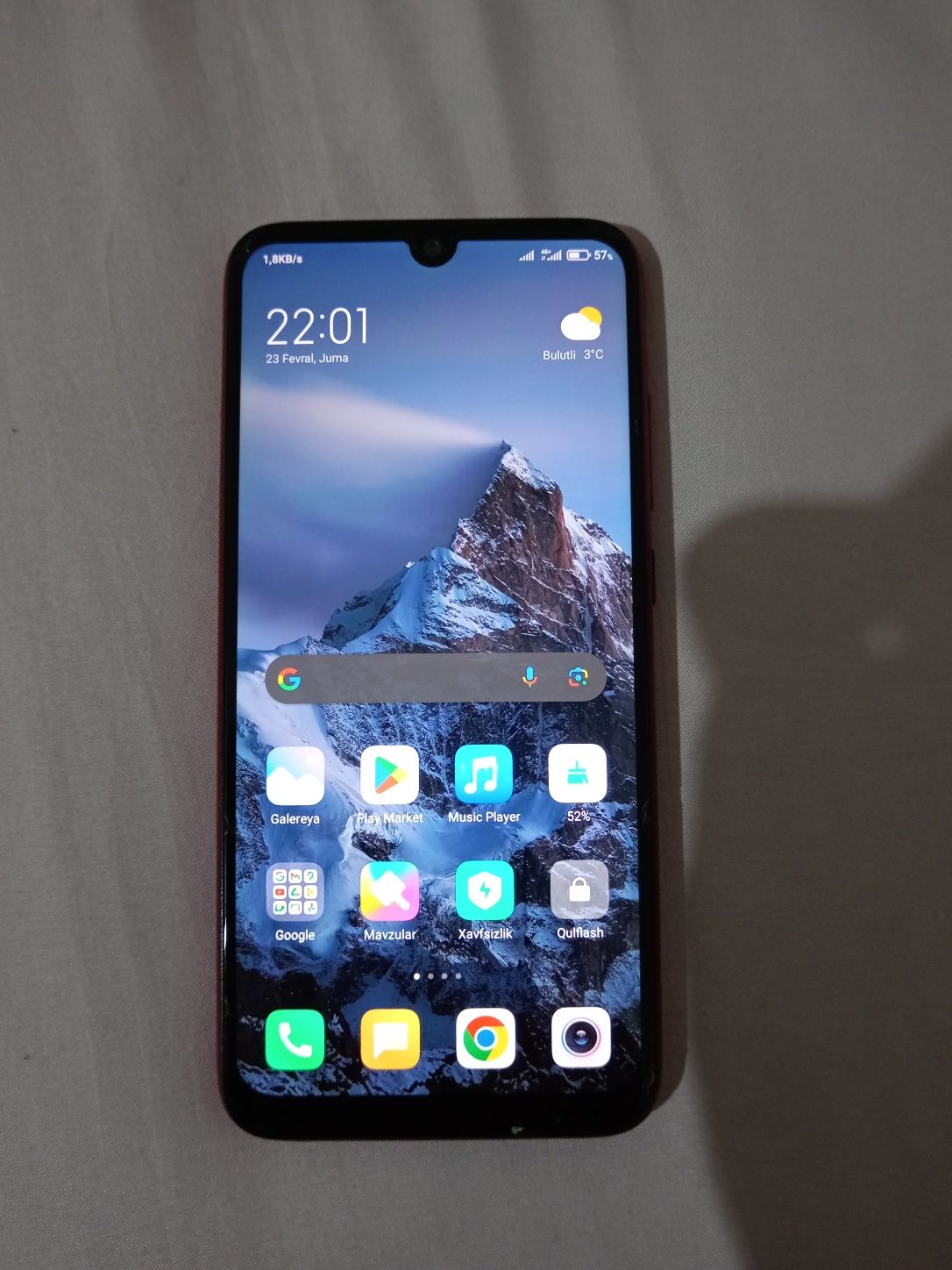 Redmi note 7 4/64talik ideal aybi qizilligida