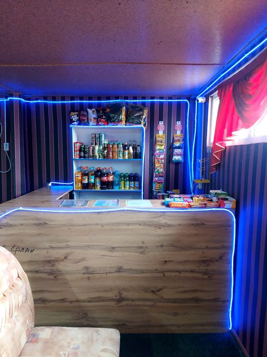 Продам офисную барную стойку