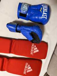 Боксерские перчатки за 3500 т