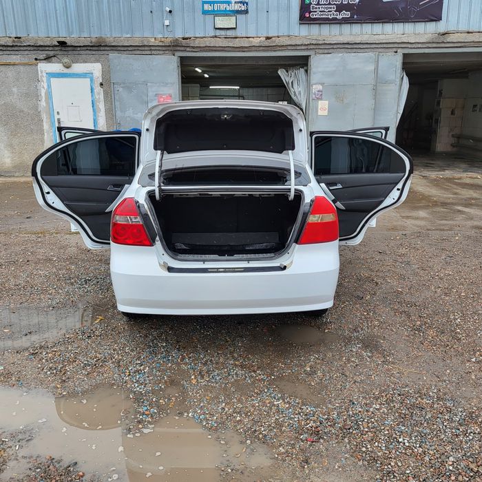 Нексия R3,  RAVON